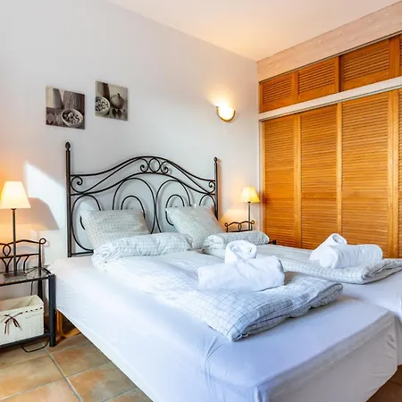 Buganvilla, El Higueron Apartment