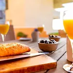 Buganvilla, El Higueron