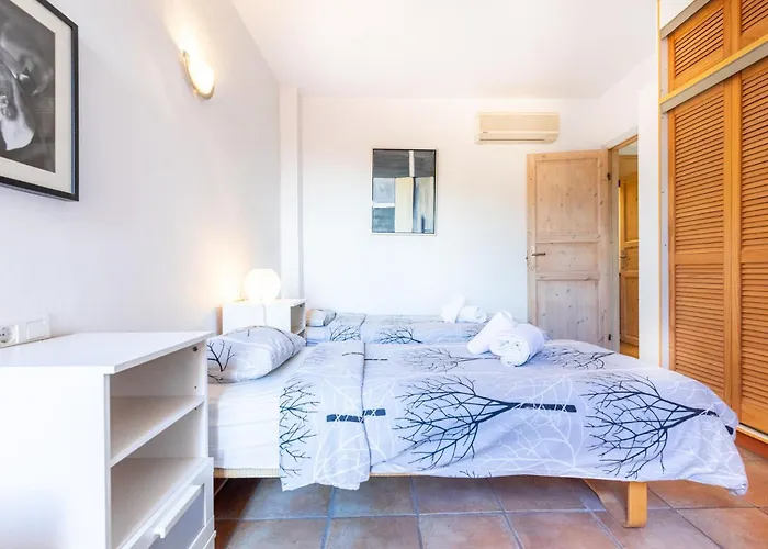 Buganvilla, El Higueron Апартаменты Фуэнхирола